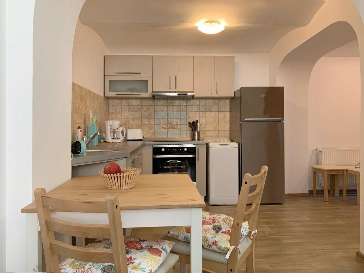 Apartamento Casa Carol Braşov Exterior foto